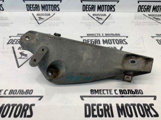 Кронштейн двигателя передний левый, ориг. номер 22116772679, BMW X5 E70 2006-2010