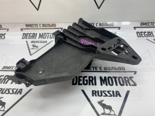 Кронштейн замка двери передний левый, ориг. номер 30784314, Volvo V60 2010-2013