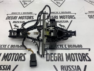Кронштейн ручки двери задний правый, ориг. номер 30784205, Volvo S80 2006-2010