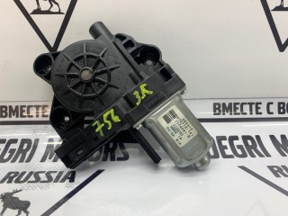 Мотор стеклоподъемника задний правый, ориг. номер 30699648, Volvo S80 2006-2010