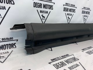 Накладка порога правая, ориг. номер 30653722, Volvo XC90 C71 2002-2006
