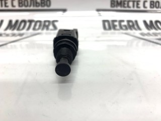 Выключатель стоп-сигнала, ориг. номер 1367159, Volvo 960 1990-1994