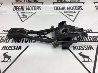Кронштейн ручки двери задний правый, ориг. номер 30784203, Volvo XC70 2007-2013