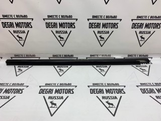 Молдинг стекла передний левый, ориг. номер 3536736, Volvo 960 1990-1994