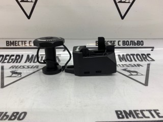 Крепление запасного колеса, ориг. номер 51717030510, BMW X3 2006-2010