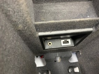 Подлокотник, ориг. номер 39819464, Volvo XC60 2008-2013