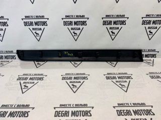 Молдинг двери передний правый, ориг. номер 39822156, Volvo XC60 2008-2013