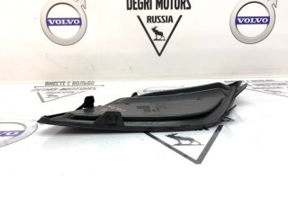 Накладка бампера правая, ориг. номер 31290658, Volvo XC60 2008-2013