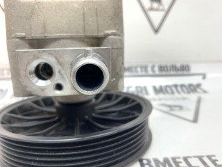 Насос ГУР, ориг. номер 36050561, Volvo XC70 2004-2007
