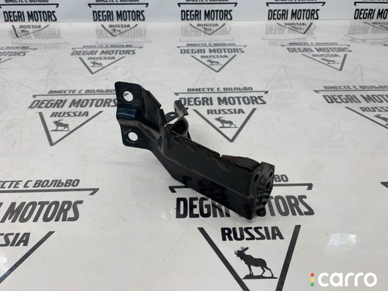 Кронштейн радиатора правый Volvo XC60 2008-2013, МКПП, 31261932, фото 1