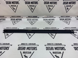 Молдинг стекла передний правый, ориг. номер CGE000240, Land Rover Range Rover L322 2005-2009
