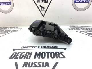 Кронштейн бампера передний правый, ориг. номер 30795049, Volvo V60 2010-2013