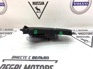 Кронштейн бампера передний правый, ориг. номер 30795049, Volvo V60 2010-2013