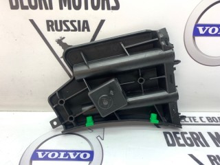 Кронштейн бампера передний правый, ориг. номер 30795049, Volvo V60 2010-2013