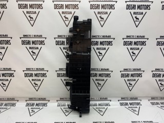 Кронштейн радиатора левый, PCN500120, Land Rover Range Rover III [рестайлинг]