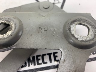 Петля капота правая, ориг. номер BKB760080, Land Rover Range Rover L322 2005-2009