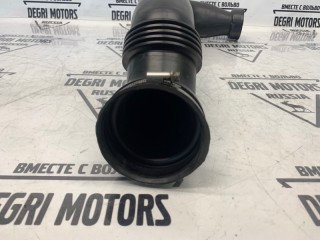 Патрубок воздушный, ориг. номер PHD000603, Land Rover Discovery L319 2004-2009