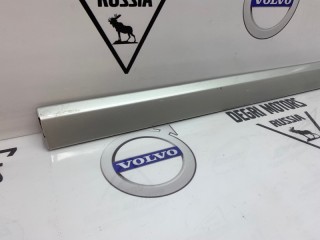 Молдинг двери передний правый, ориг. номер 39987419, Volvo XC70 2004-2007