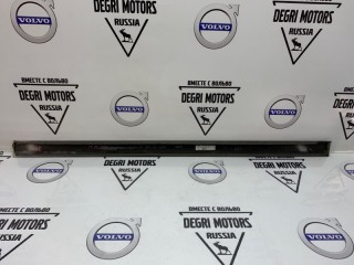 Молдинг двери передний правый, ориг. номер 39987419, Volvo XC70 2004-2007