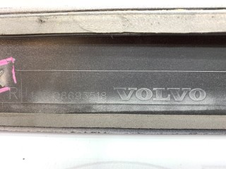 Молдинг двери передний правый, ориг. номер 39987419, Volvo XC70 2004-2007