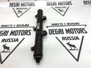 Топливная рампа правая, ориг. номер 1357075, Land Rover Discovery L319 2004-2009