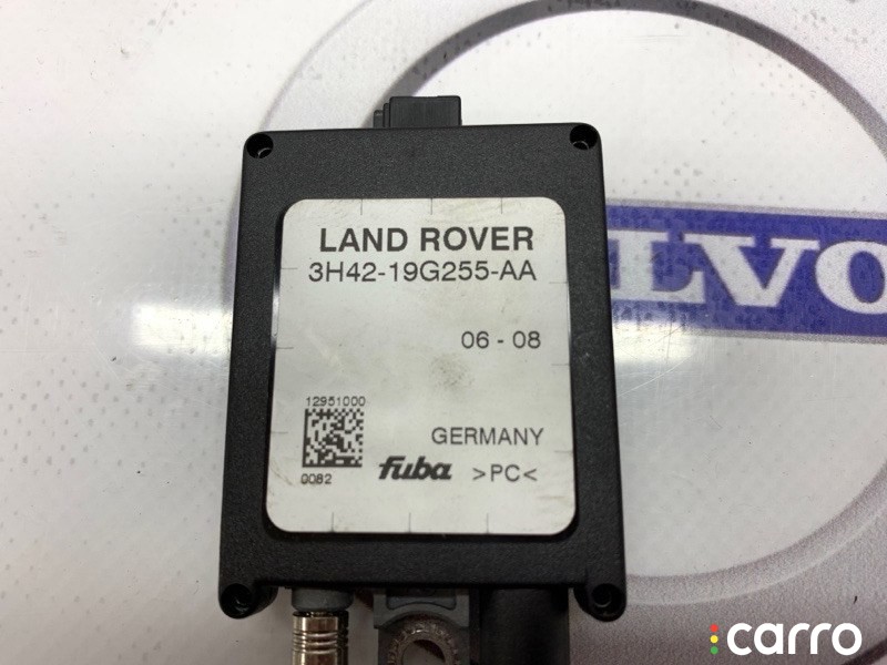 XUO000051 Усилитель антенны Land Rover Range Rover L322 2008г. - фото №1