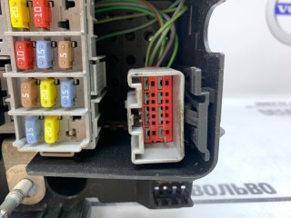 Корпус блока предохранителей, ориг. номер 30728132, Volvo XC90 2006-2014