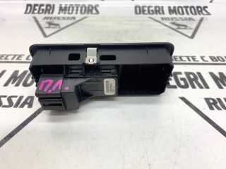 Кнопка стеклоподъемника, ориг. номер YUD501070PVJ, Land Rover Discovery L319 2004-2009