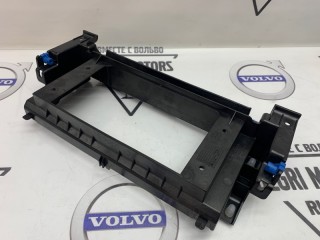 Рамка магнитолы, ориг. номер YIU500070, Land Rover Range Rover L322 2005-2009