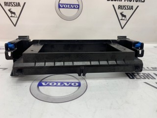 Рамка магнитолы, ориг. номер YIU500070, Land Rover Range Rover L322 2005-2009
