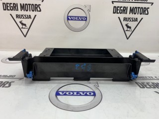 Рамка магнитолы, ориг. номер YIU500070, Land Rover Range Rover L322 2005-2009