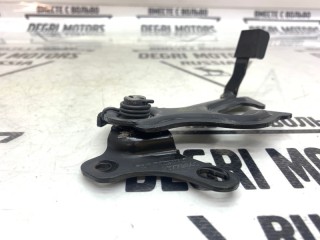 Крюк капота, ориг. номер 31425789, Volvo XC70 2007-2013