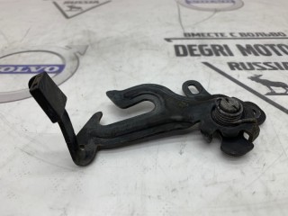 Крюк капота, ориг. номер 31425789, Volvo V70 2007-2013