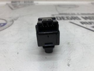 Кнопка центрального замка передняя правая, ориг. номер 31318990, Volvo V60 2010-2013