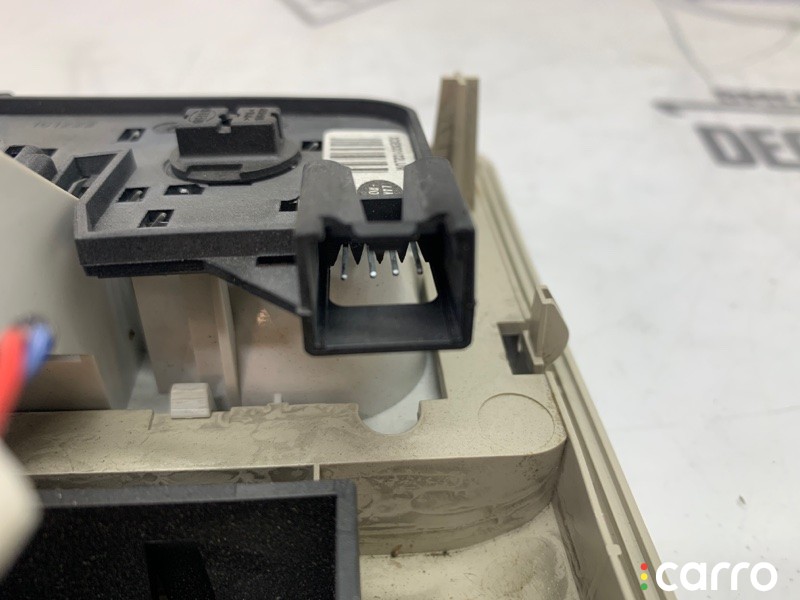 Плафон подсветки салона Land Rover Discovery L319 2004-2009, XDE500102LUM, фото 10