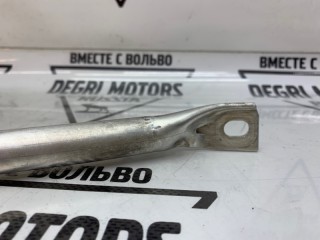 Распорка чашек передняя левая, ориг. номер 51717180317, BMW 5 F10 2009-2013