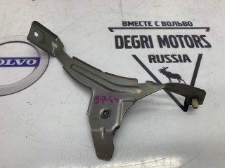 Кронштейн крыла передний левый, ориг. номер 51647161451, BMW 5-Series E60 2002-2007
