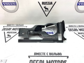 Дефлектор радиатора правый, ориг. номер 31214424, Volvo V70 2007-2013