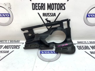 Дефлектор радиатора правый, ориг. номер 31214424, Volvo V70 2007-2013