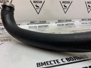 Патрубок интеркулера, ориг. номер 8638967, Volvo S60 2004-2010