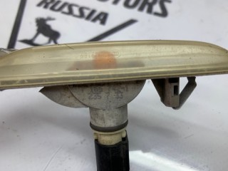 Поворотник в крыле передний правый, ориг. номер 63137165742, BMW 525i E60 2002-2007