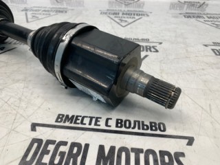 Привод передний левый, ориг. номер 8252040, Volvo V70 2004-2007
