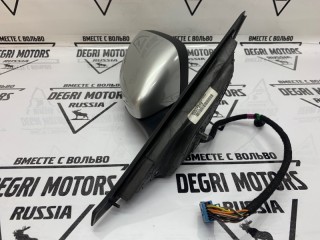 Зеркало правое, ориг. номер 8679796, Volvo V50 2003-2007