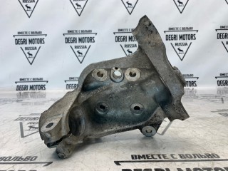 Кулак передний левый, ориг. номер 31216793923, BMW 320i E91 2004-2008