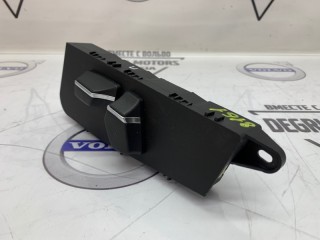 Блок управления сидением передний правый, ориг. номер 61319275074, BMW 523i F10 2009-2013