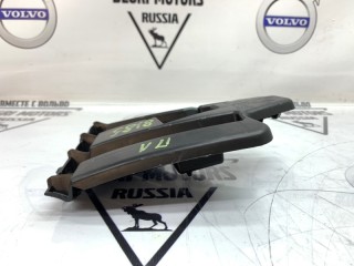 Кронштейн бампера передний левый, ориг. номер 30795048, Volvo V60 2010-2013