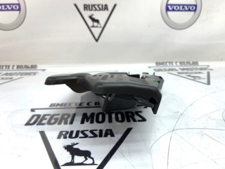 Кронштейн бампера передний левый, ориг. номер 30795048, Volvo V60 2010-2013
