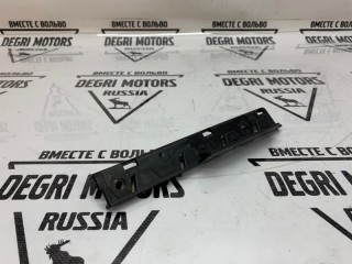 Кронштейн порога передний правый, ориг. номер 51777066228, BMW 525i E60 2002-2007