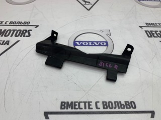 Крепление фары переднее правое, ориг. номер 8620492, Volvo V70 2004-2007
