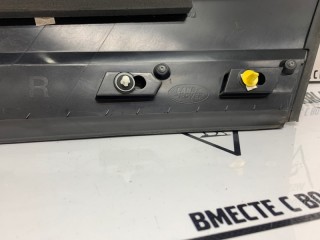 Молдинг стойки задний правый, ориг. номер DDH000082PNP, Land Rover Range Rover L322 2002-2005